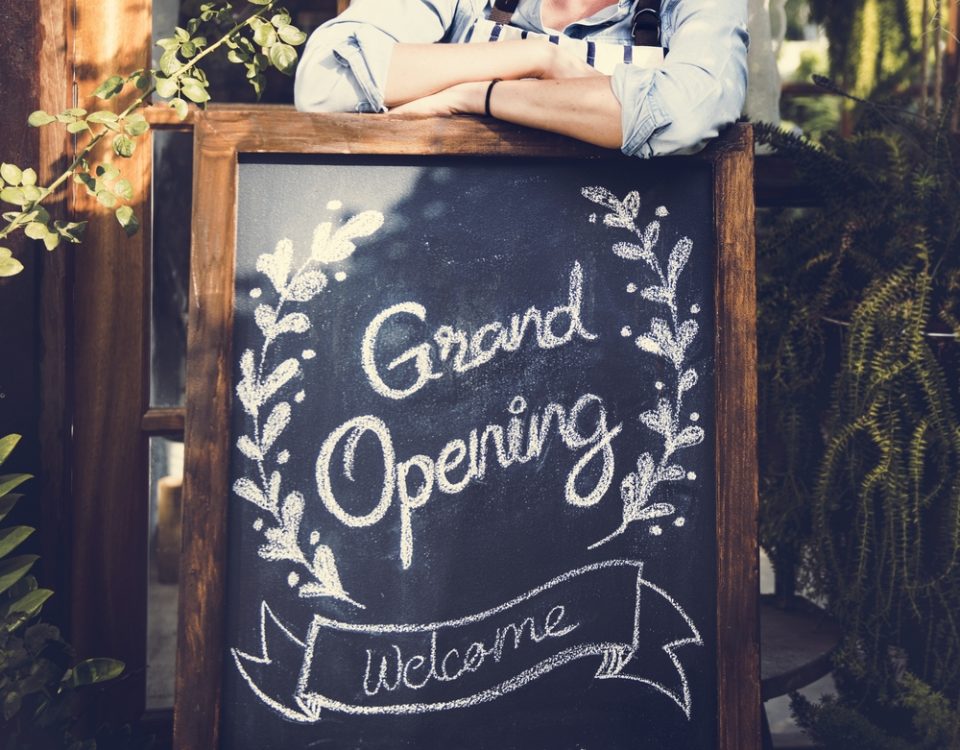 4 Tips for Marketing Your Restaurant Grand Opening